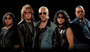  De Izq-Der: AJ Pero (RIP), Jay Jay French, Dee Snider, Eddie "Fingers" Ojeda, Mark Mendoza